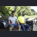 Filmwelt Verleihagentur: Sommer auf Asphalt - Bert (Christoph Maria Herbst) und Tyler (Aaron Hilmer)